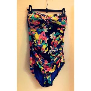 Anne Cole Signature Nylon Spandex Swinsuit Bra 6